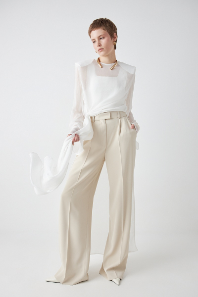 Платье из жатого шифона