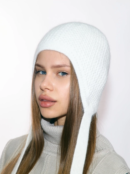 Чепчик на завязках вязка ажурная LIBERT'A, цвет: белый 00006 купить онлайн