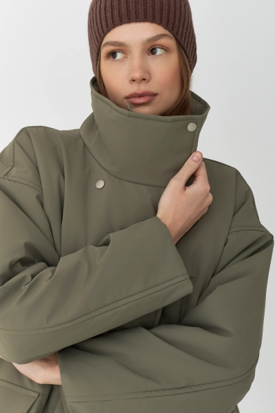 Парка на кнопках двубортная Ricoco, цвет: темно-оливковый, 6096/4 купить онлайн