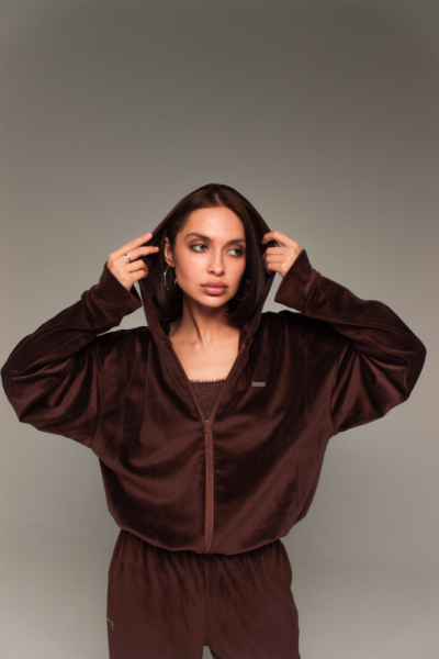 Бомбер Velour с капюшоном