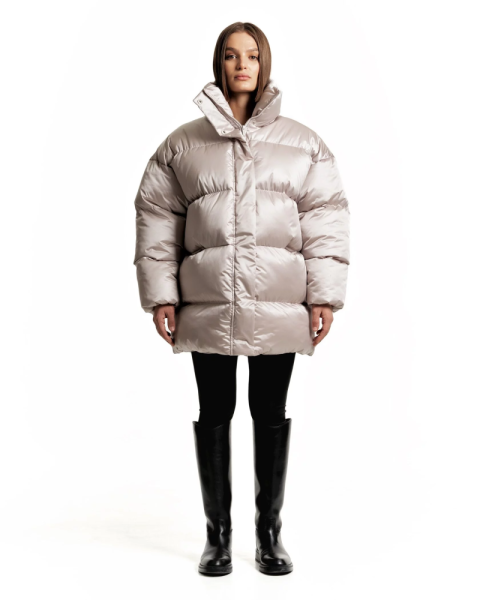 Пуховик PUFFER Y2 PEARL YONS, цвет: жемчужный  со скидкой купить онлайн