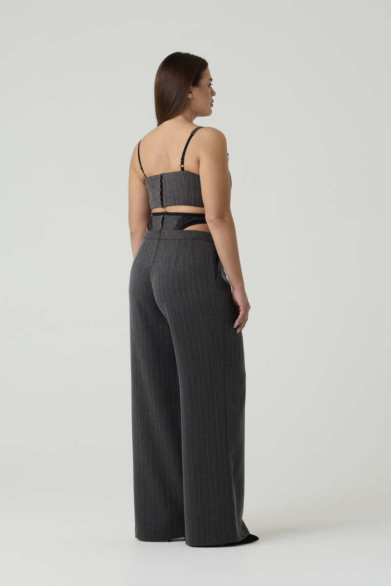 Брюки прямые с отделкой из кружева 4forms, цвет: серый, 65467 купить онлайн