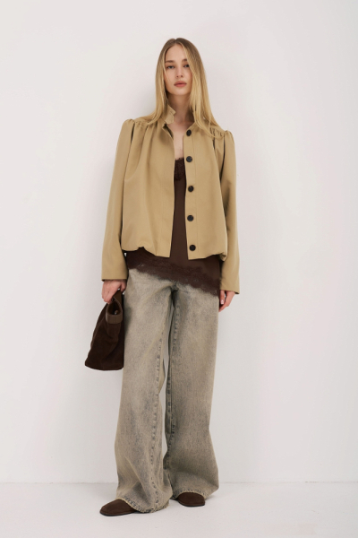 Тренч укороченный с декоративными сборками