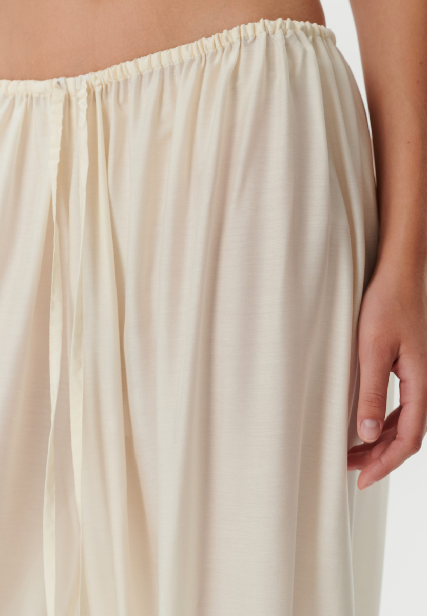 Брюки "Неглиже" CHUBA, цвет: молочный, trousers_negligee купить онлайн