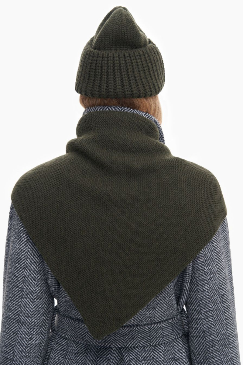 Косынка из смесовой шерсти мериноса TOPTOP, цвет: хаки TT.604.15131.510 купить онлайн