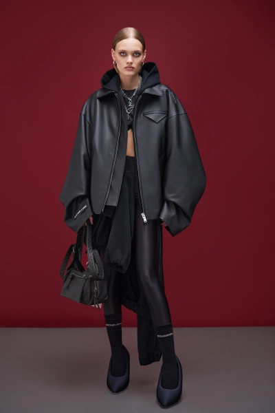 Oверсайз куртка из веган кожи p.p.s., цвет: Черный, 0500.10.02.BLK купить онлайн