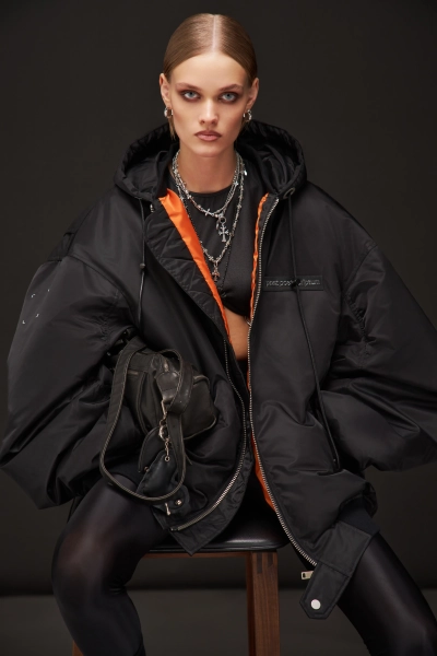 Оверсайз бомбер пуховик UNIT 28 p.p.s., цвет: Черный, 1007.00.00.BLK купить онлайн