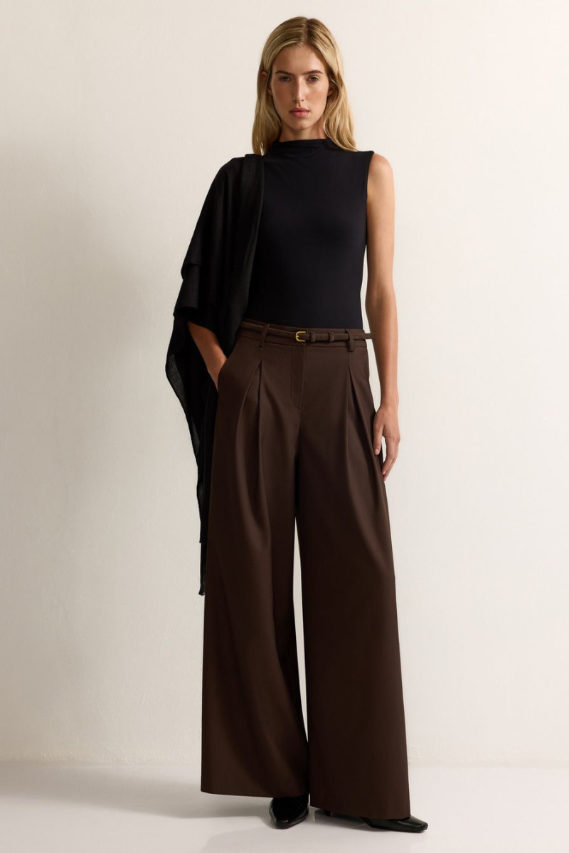 Брюки со складками TOPTOP, цвет: коричневый, TT.032.17763.700 купить онлайн