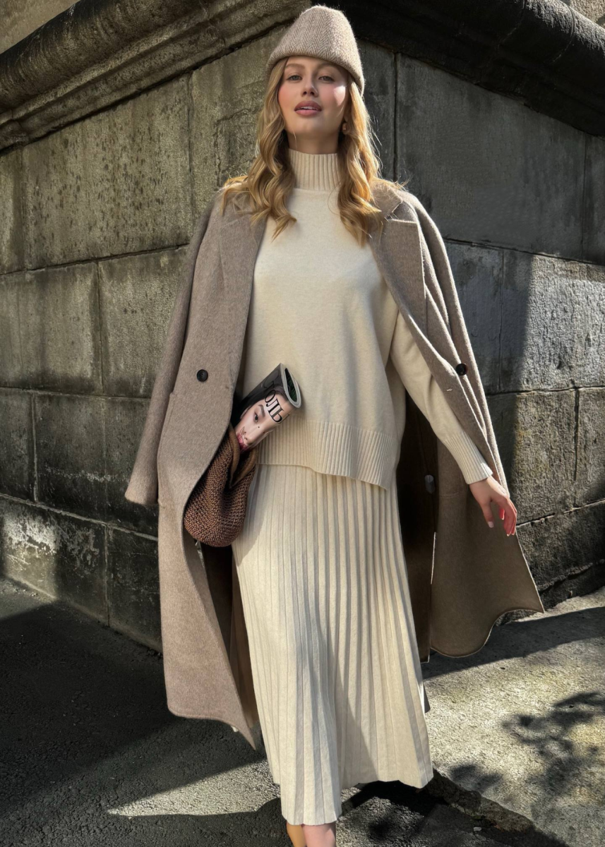 Костюм: джемпер с юбкой "Гофре" I.B.W., цвет: молочный, KJ124 купить онлайн