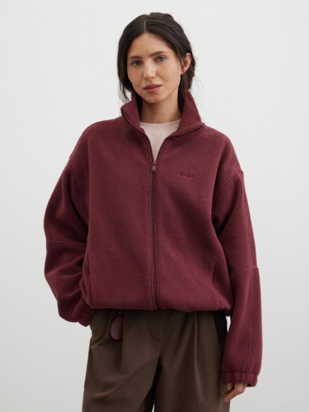 Толстовка из флиса с вышивкой