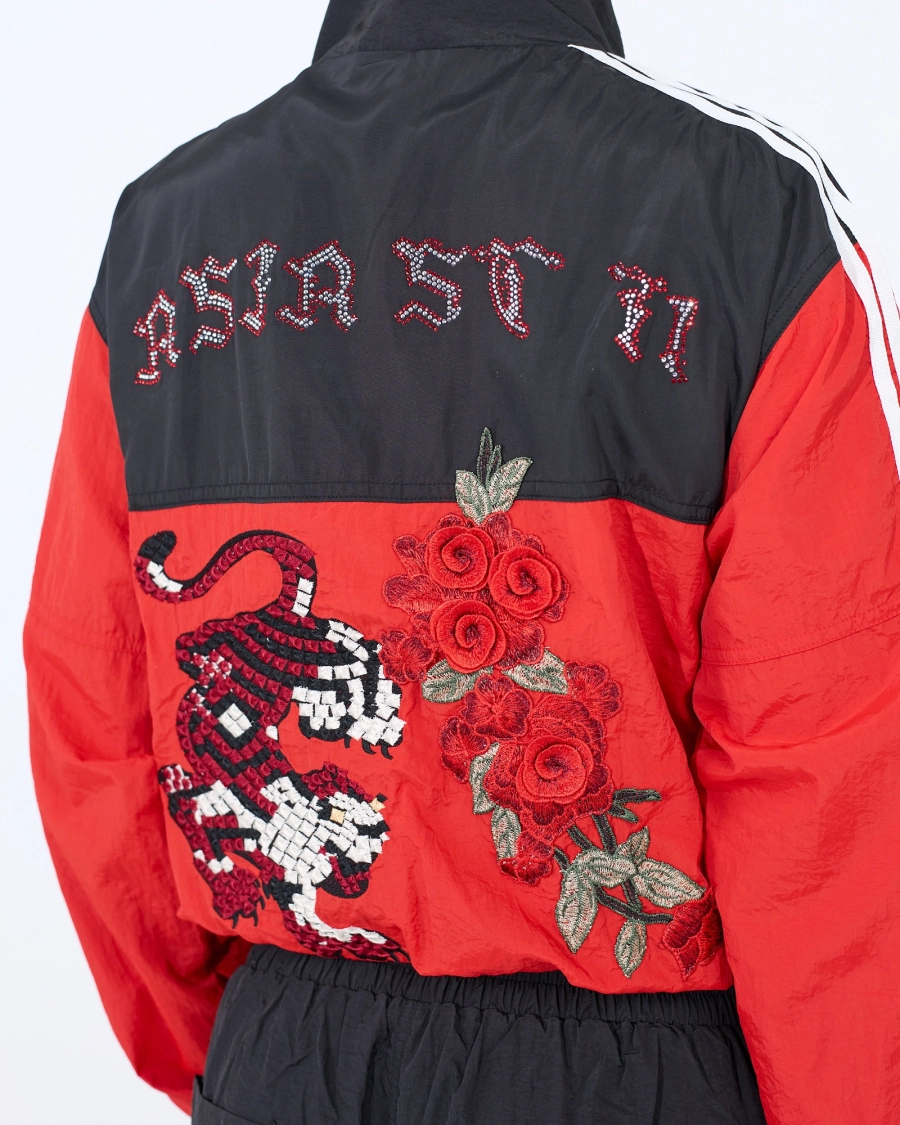 Костюм РОЗЫ ASIA ST 71, цвет: красный, Ast71.suit-roses-red-w купить онлайн