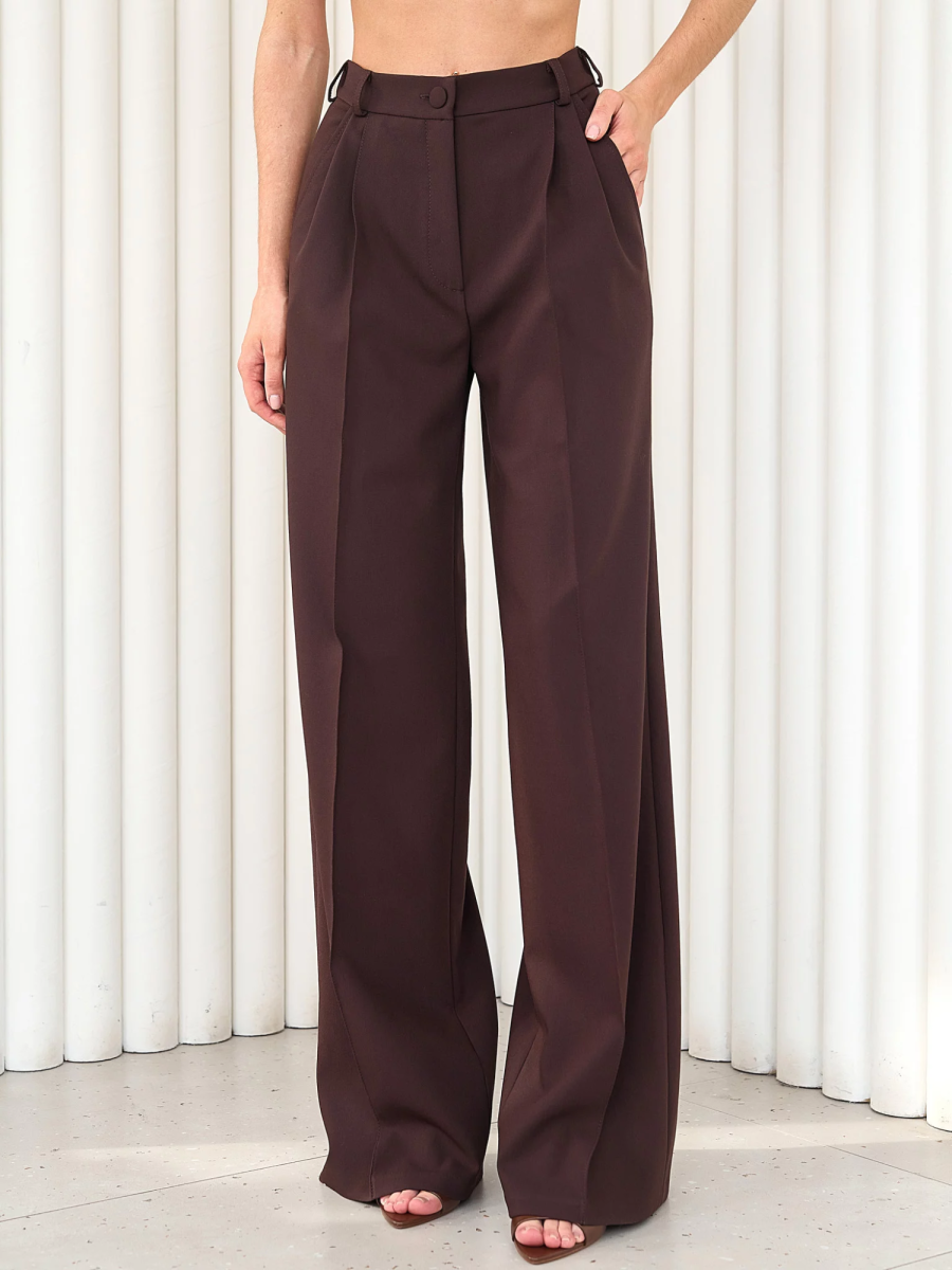 Брюки-клеш от бедра