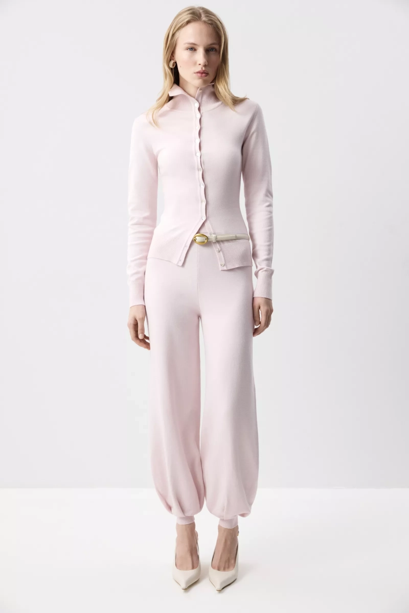 Джемпер с воротником-стойкой Charmstore, цвет: розовый, 303-539115-221 купить онлайн