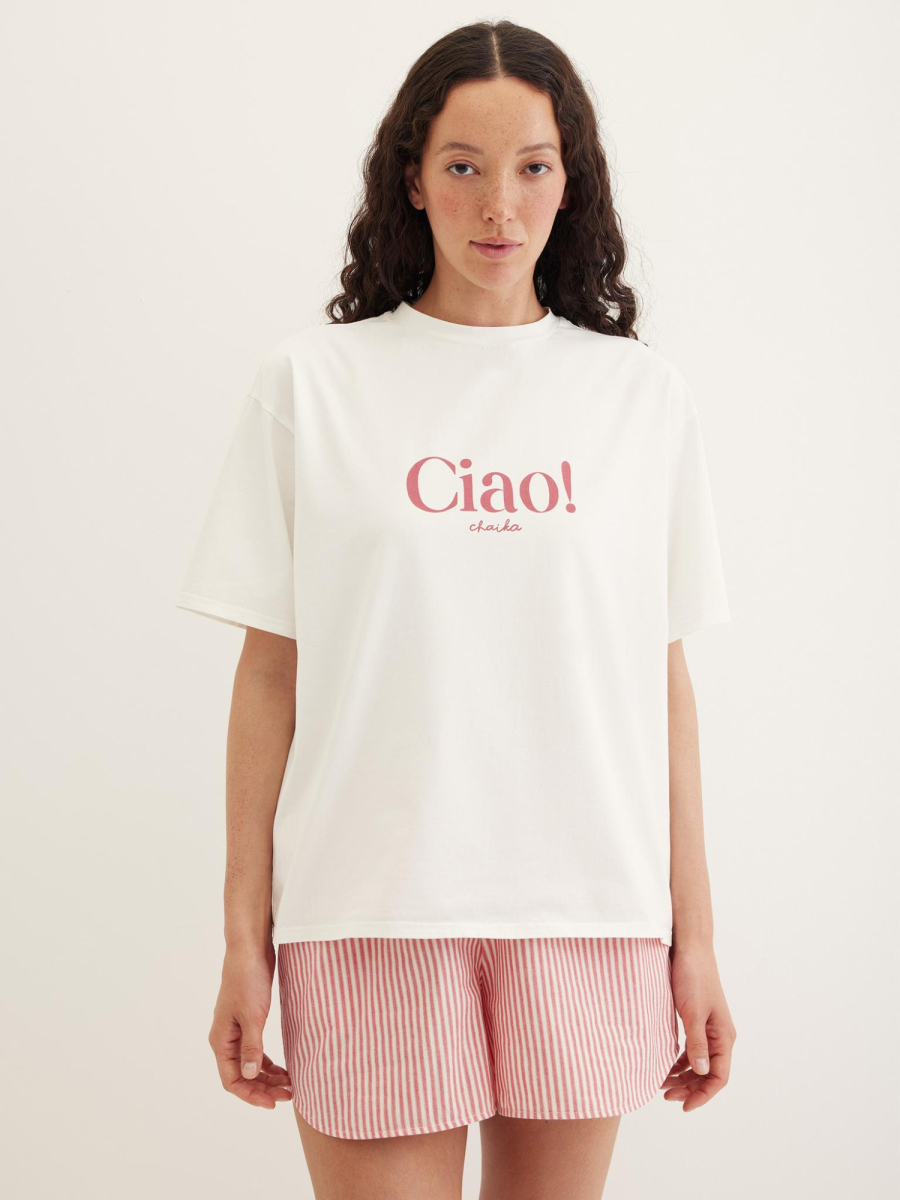 Футболка с красным принтом "Ciao Chaika"
