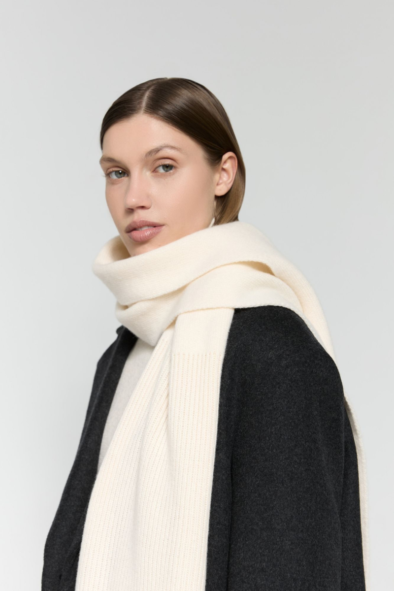Шарф из объемной шерсти AROUND, цвет: Сливочный 1212_16M013 купить онлайн