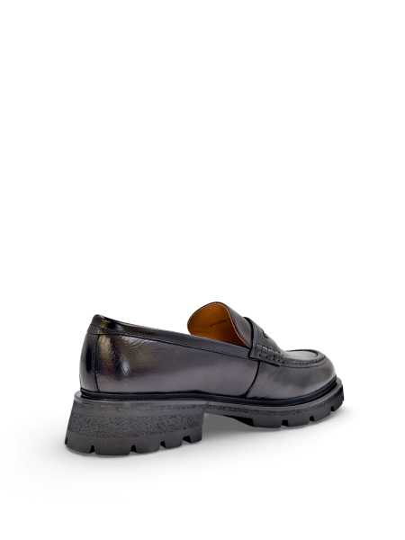 Лоферы из натуральной кожи GRANDERA, цвет: Черный  купить онлайн
