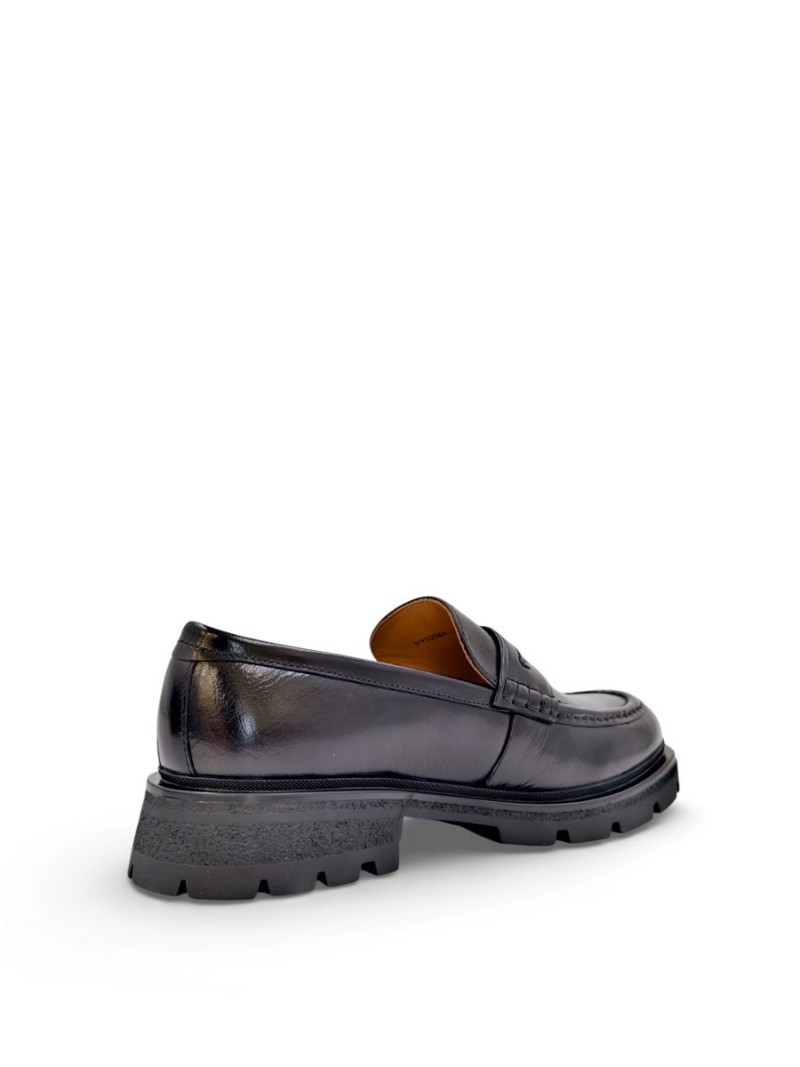 Лоферы из натуральной кожи GRANDERA, цвет: Черный  купить онлайн