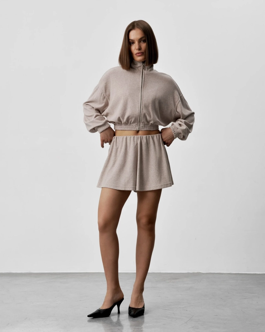 Шорты PLUSH BEIGE YONS, цвет: бежевый  |новая коллекция купить онлайн