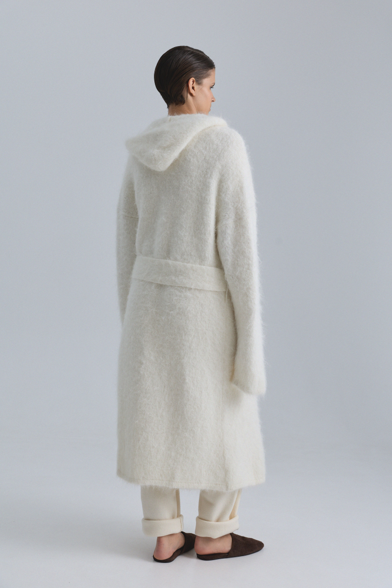 Кардиган макси из альпаки OPORA Mankova, цвет: молочный, FW24/25-07 купить онлайн