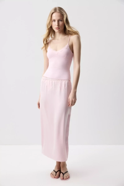 Топ с кружевом из вискозы Charmstore, цвет: светло-розовый, 214-57165-224 купить онлайн