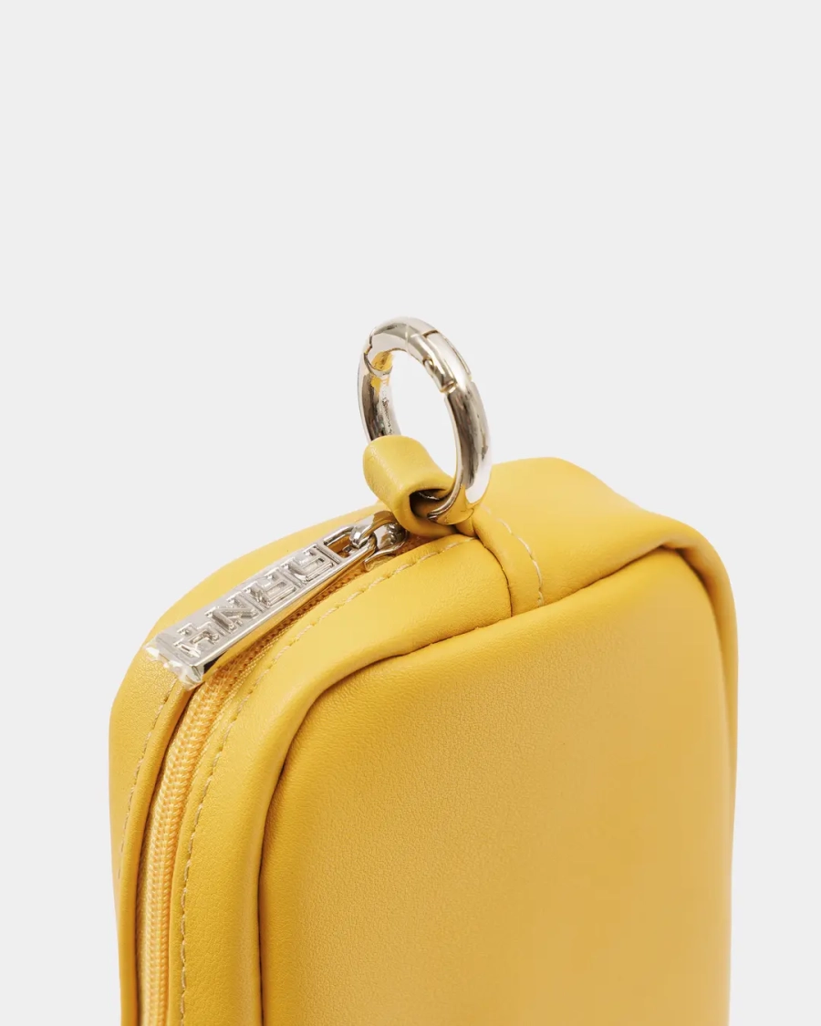 Чехол для зарядки и проводов