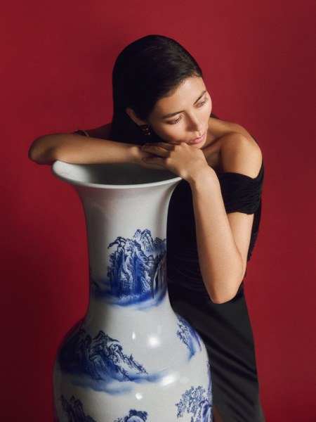 Топ с ассиметричными плечами