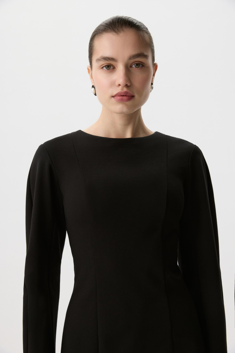 Платье мини с длинным рукавом Charmstore, цвет: Черный, 111-462111-880 купить онлайн