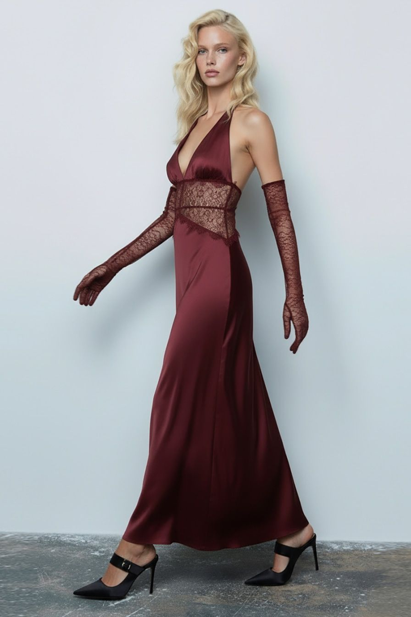 Платье с кружевной отделкой