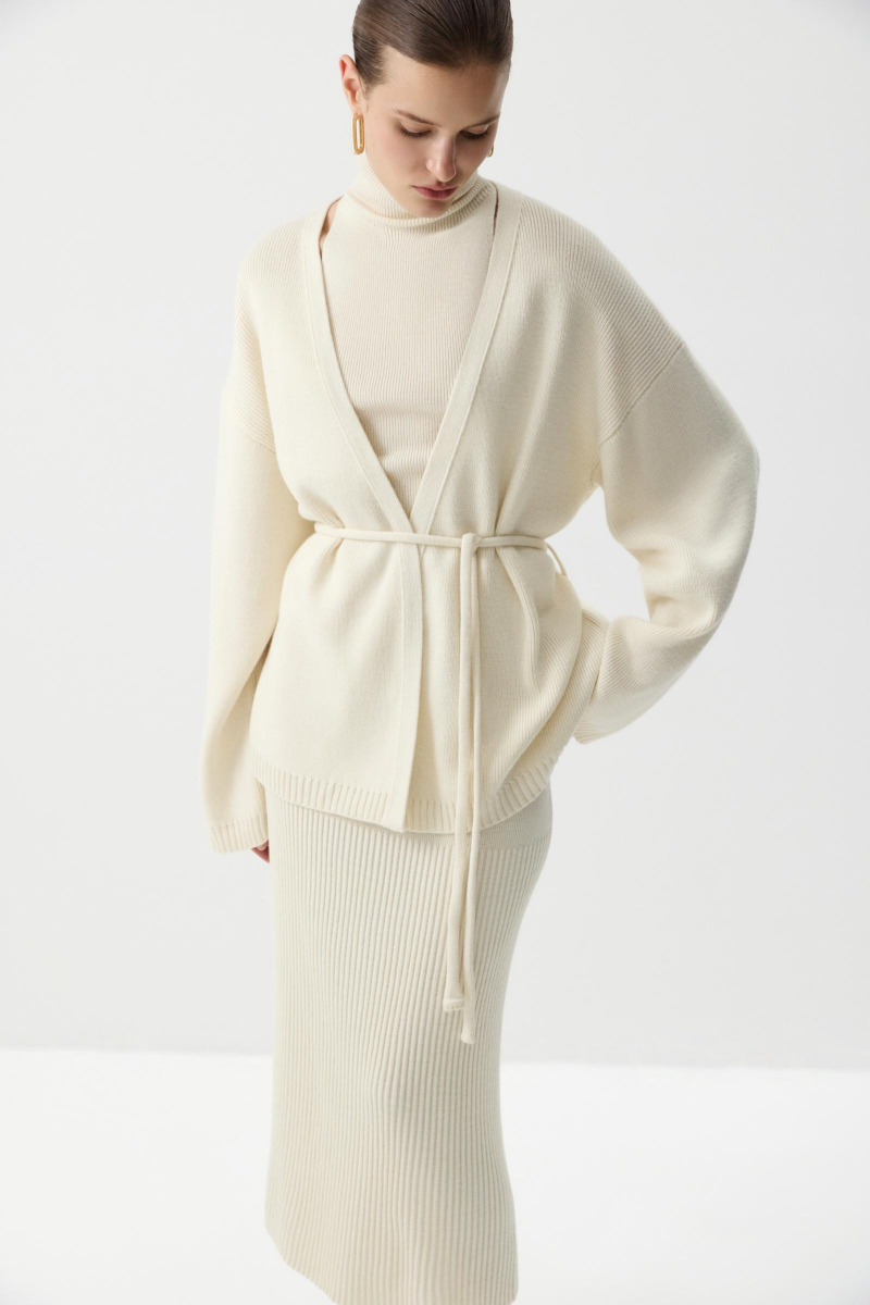 Кардиган из шерсти с поясом Charmstore, цвет: белый, 305-51798-111 купить онлайн