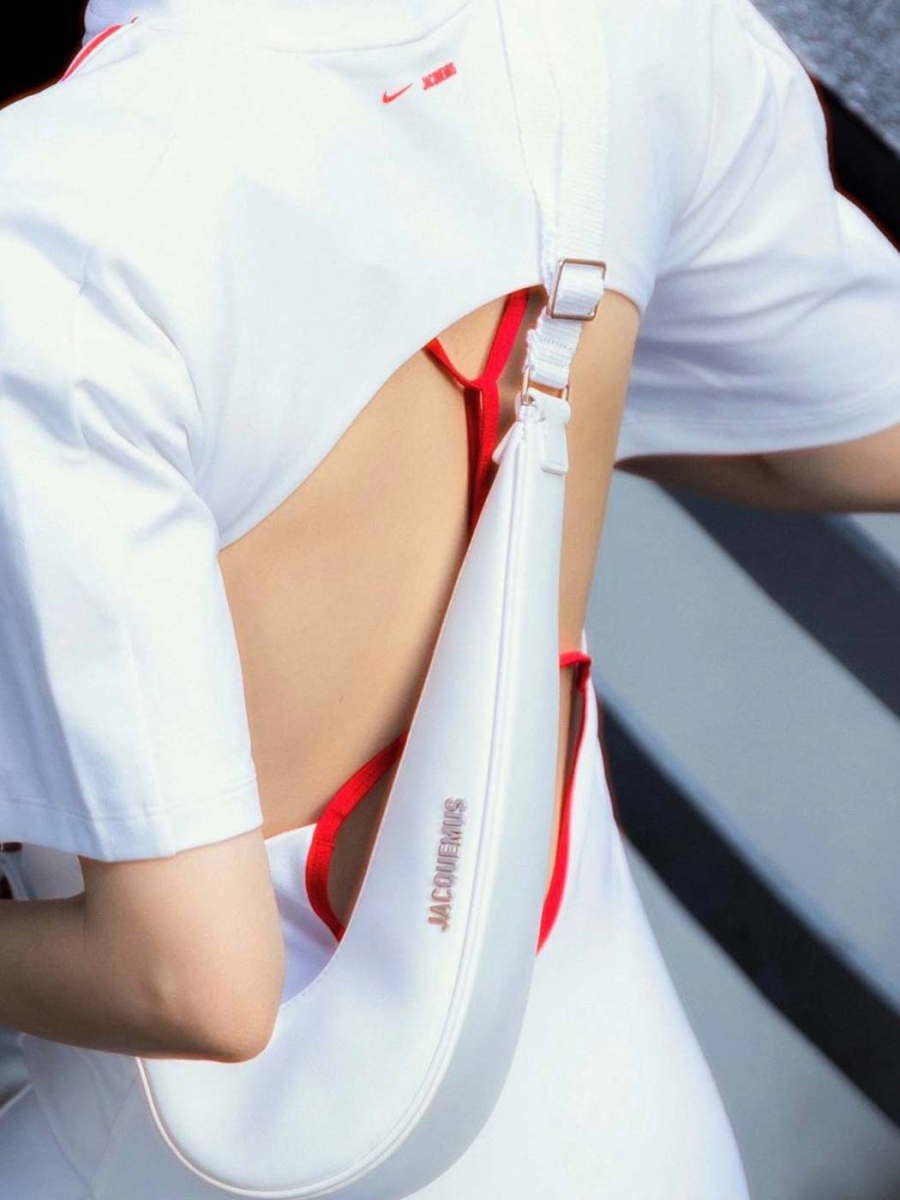 Сумка Nike x Jacquemus Le Swoosh shvetsov store, цвет: белый  купить онлайн