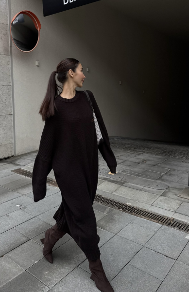 Платье объемное вязаное BROWN Label .B, цвет: BROWN,  купить онлайн