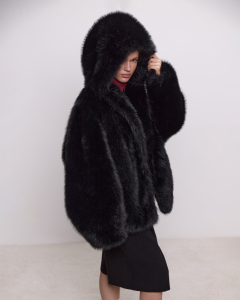 Экошуба оверсайз с капюшоном Only me, цвет: Черный, ЭШ7098 купить онлайн