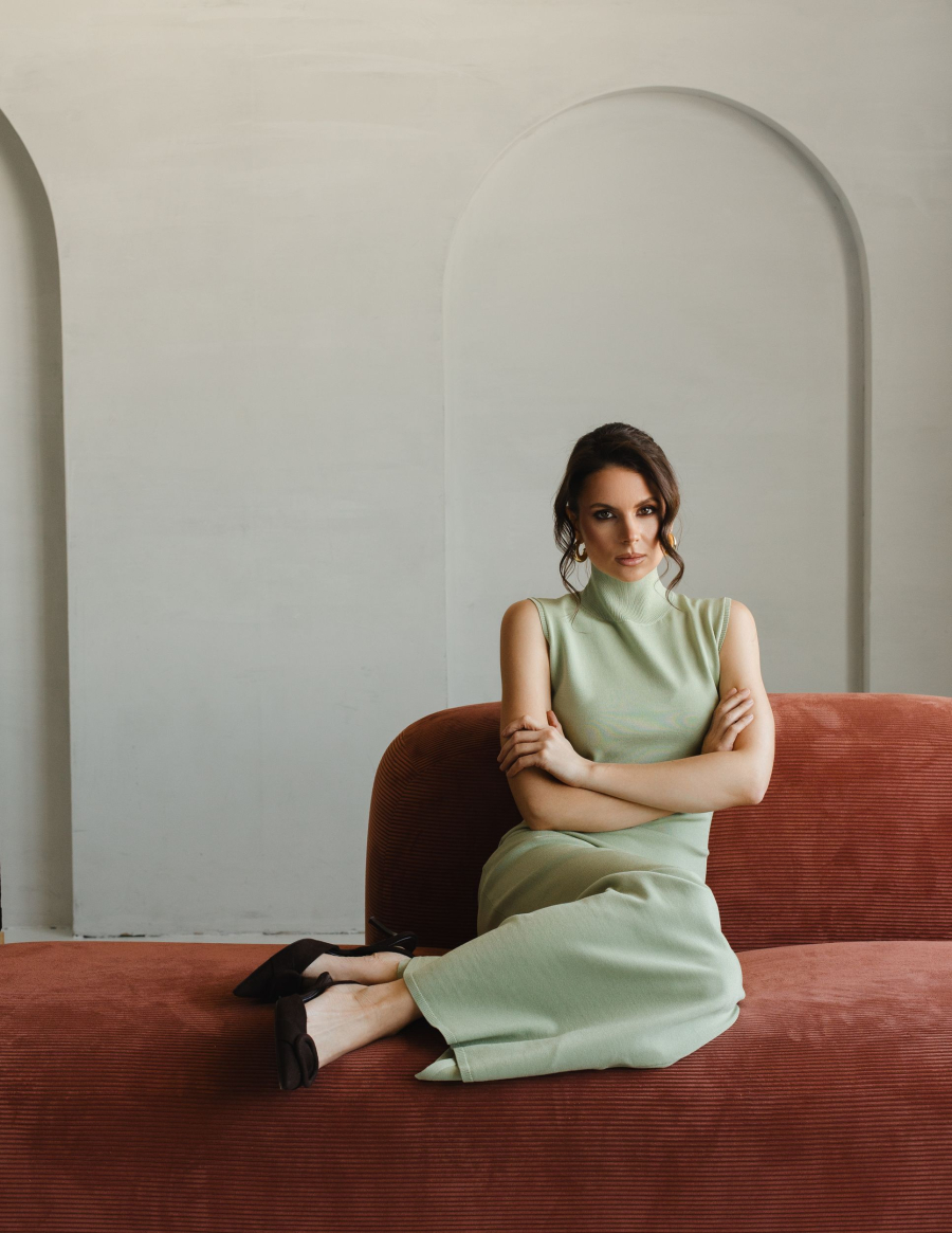 Платье из вискозы со стойкой макси VLVT, цвет: фисташковый, 00-00005380 купить онлайн