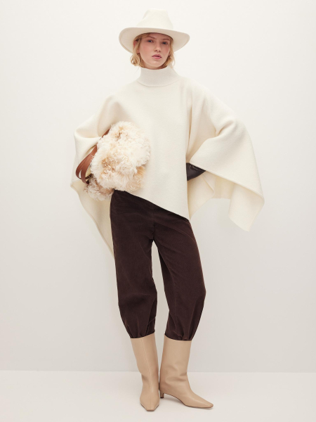 Пончо из шерсти мериноса Chaika, цвет: молочный, AW25PC01-01 купить онлайн
