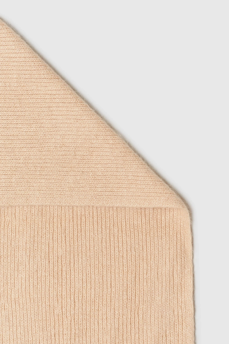 Шарф из ангоры Mankova, цвет: бежевый SH033 купить онлайн