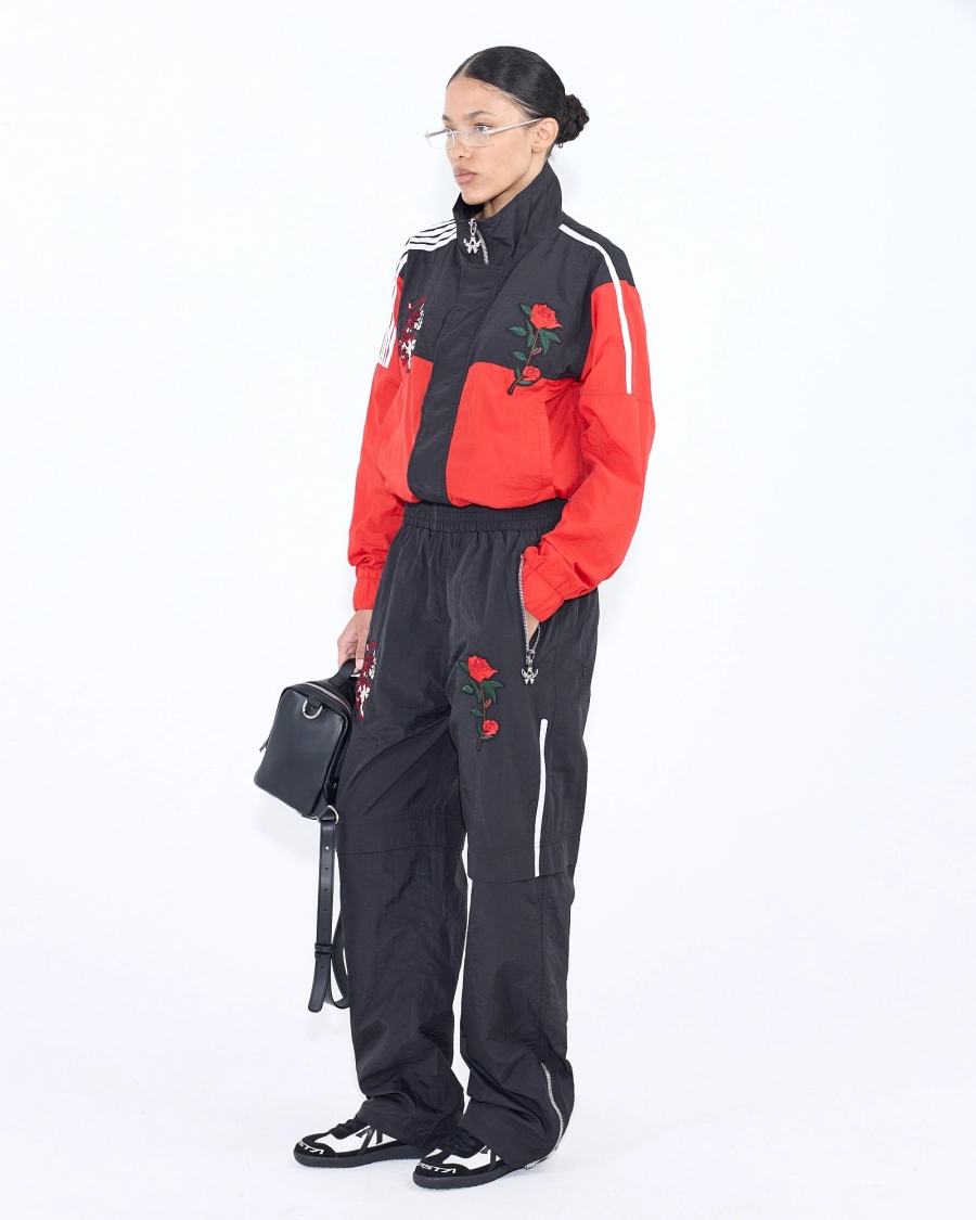 Костюм РОЗЫ ASIA ST 71, цвет: красный, Ast71.suit-roses-red-w купить онлайн