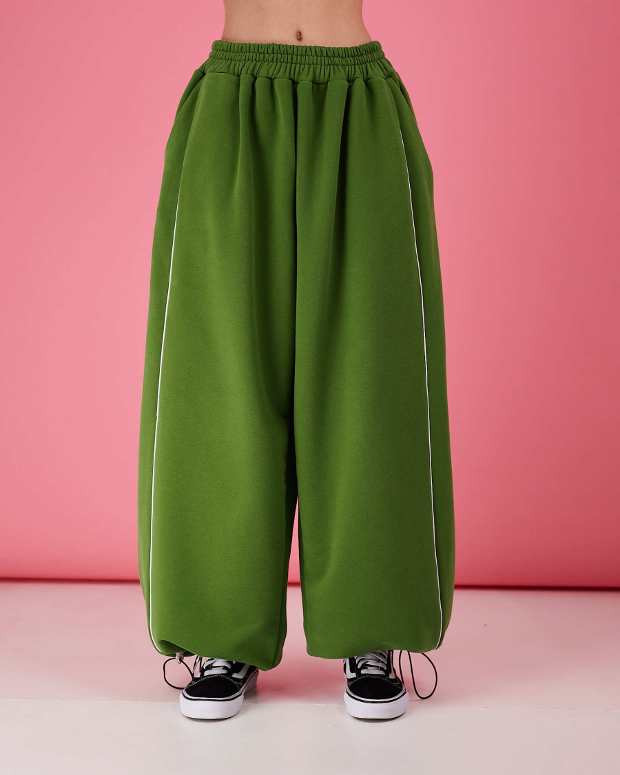 Джоггеры с кантом папоротник TABOO, цвет: зеленый, DgUPaporotnik купить онлайн