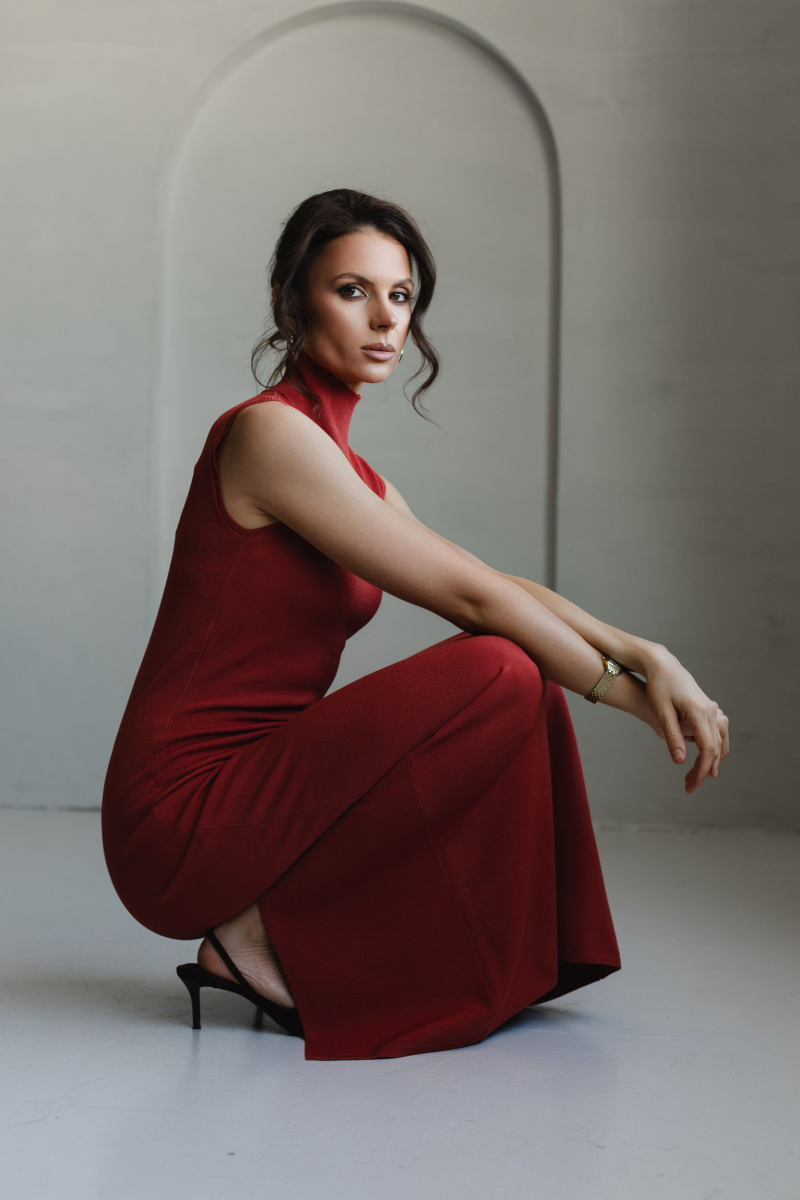 Платье из вискозы со стойкой макси VLVT, цвет: терракотовый, 00-00005379 купить онлайн