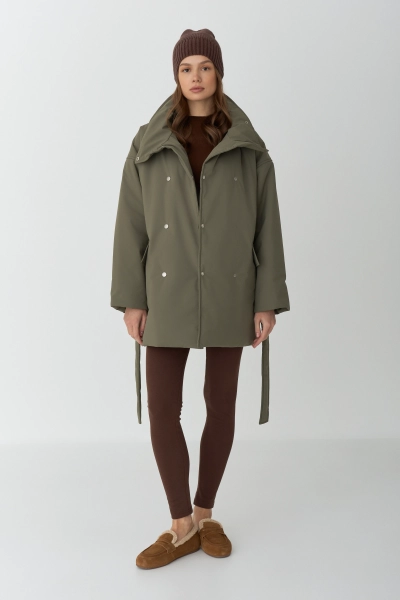 Парка на кнопках двубортная Ricoco, цвет: темно-оливковый, 6096/4 купить онлайн