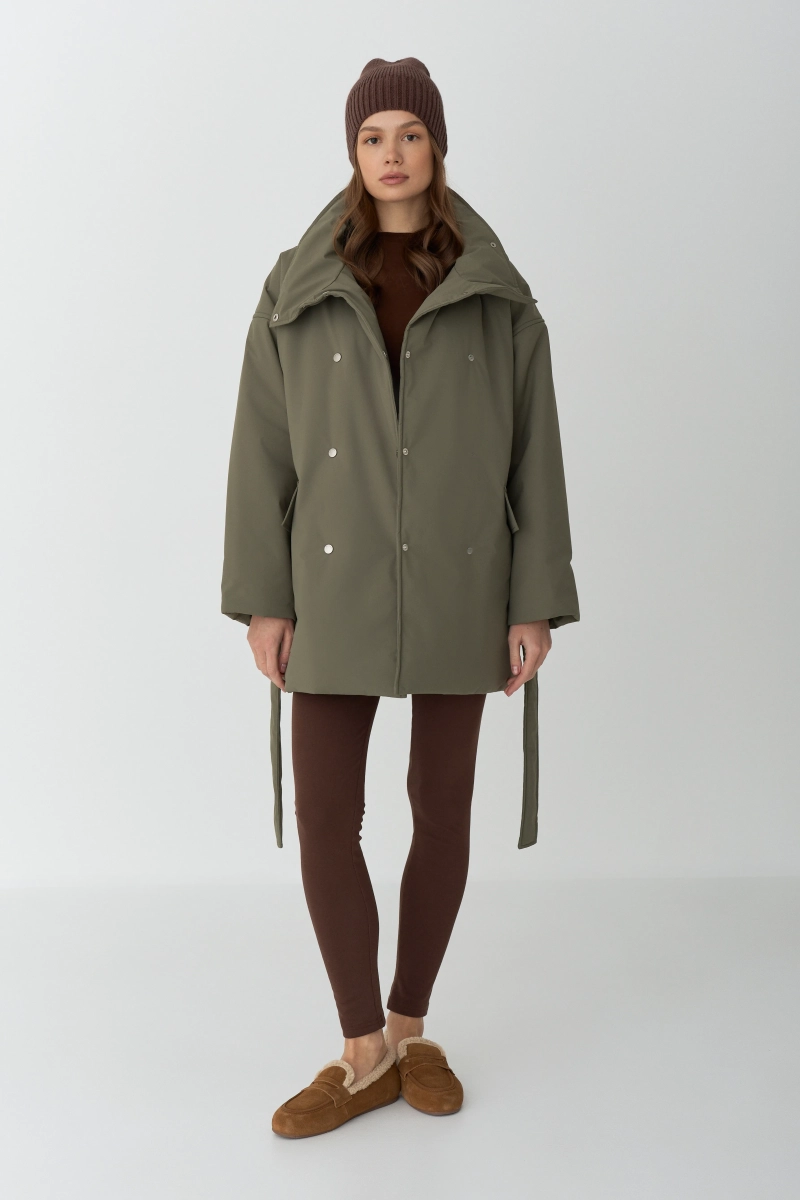 Парка на кнопках двубортная Ricoco, цвет: темно-оливковый, 6096/4 купить онлайн