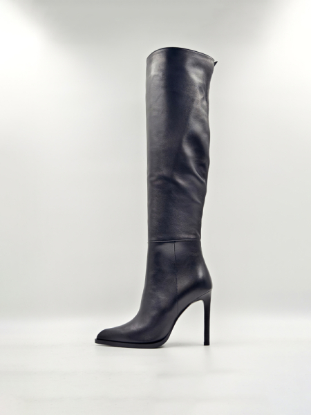 Сапоги демисезонные из натуральной кожи