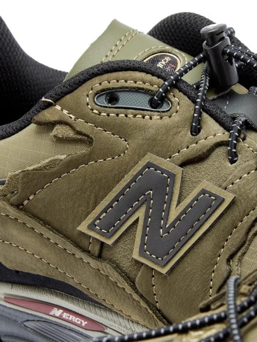 Кроссовки New Balance 2002R Protection Pack