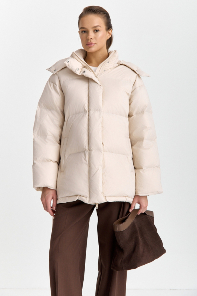 Куртка с наполнителем пуха и пера