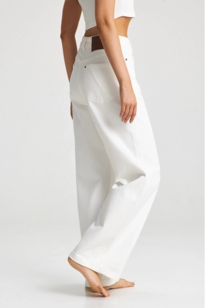 Джинсы BAGGY White