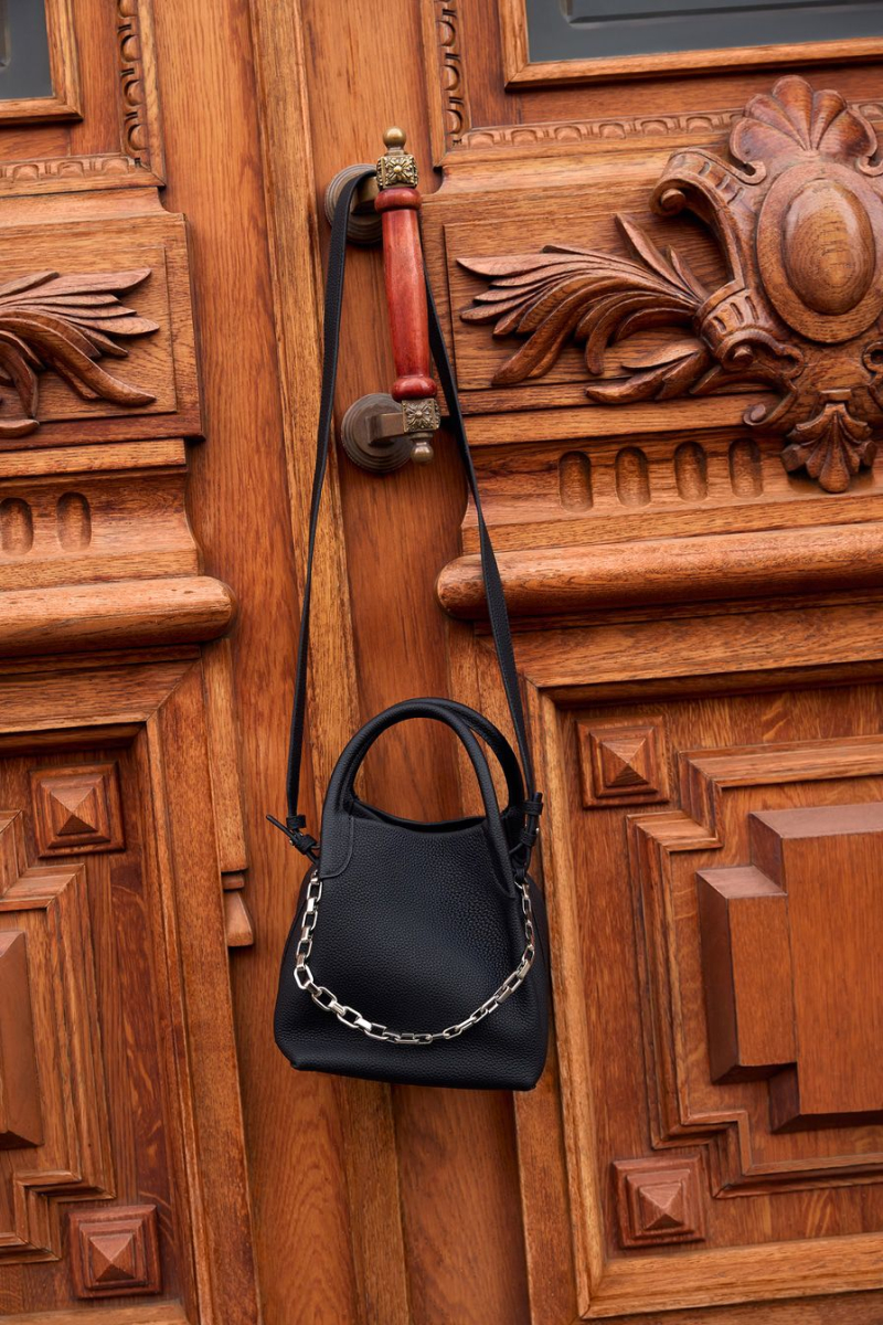 Сумка из натуральной кожи Lera Nena, цвет: Черный LN.801.15693.900 купить онлайн