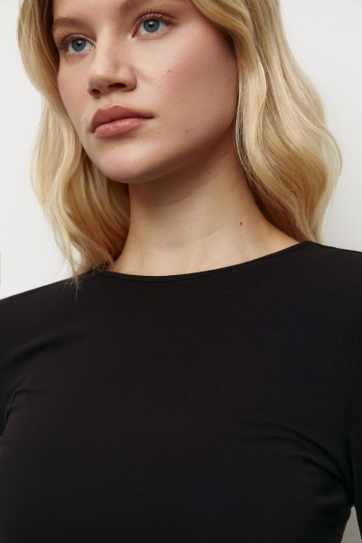 Лонгслив базовый из вискозы Charmstore, цвет: Черный, 205-13465-880 купить онлайн