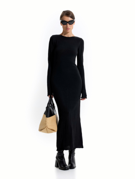 Вязанное платье макси