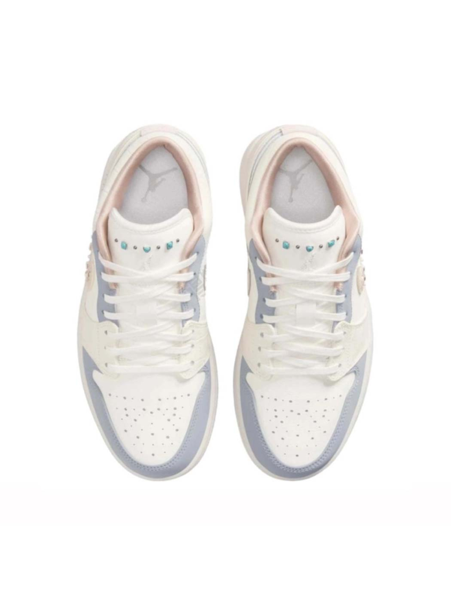 Кроссовки Air Jordan 1 Low