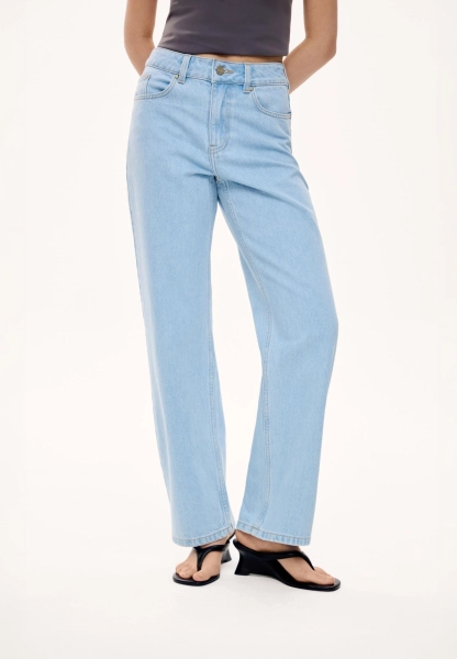 Женские джинсы прямого силуэта MUTED, цвет: голубой, 904825.WJNS0001_Light-blue купить онлайн