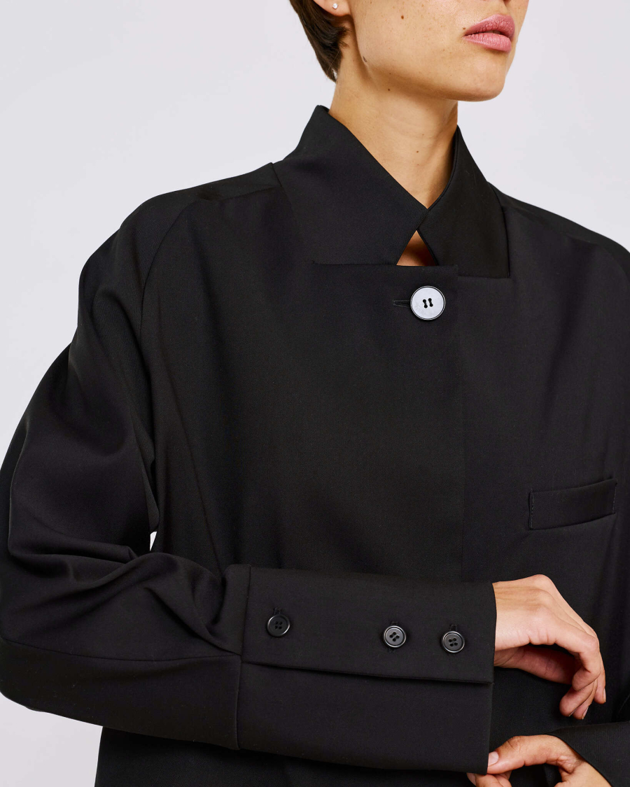 Блуза-жакет из костюмной ткани Anmuse, цвет: Черный, BL26SP311-BLC купить онлайн